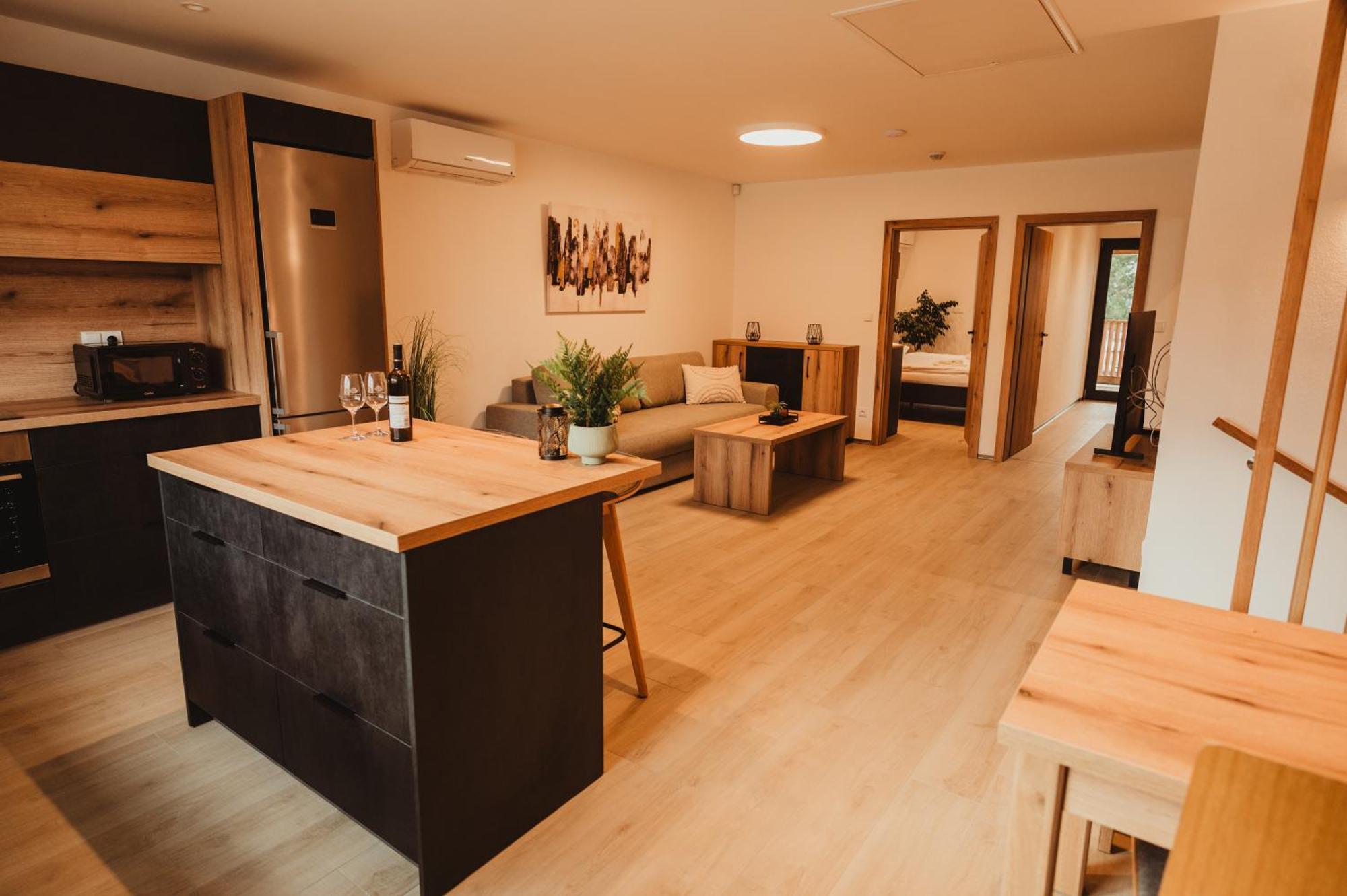 Hotel U Racka Ostrožská Nová Ves Eksteriør billede