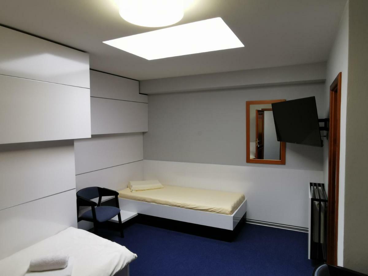 Hotel U Racka Ostrožská Nová Ves Eksteriør billede